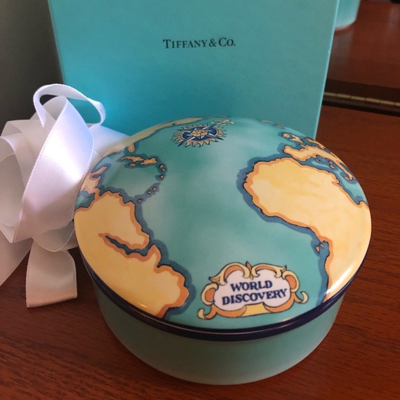 Tiffany & Co. Accessories - Large Tiffany & Co. Trinket Box😇